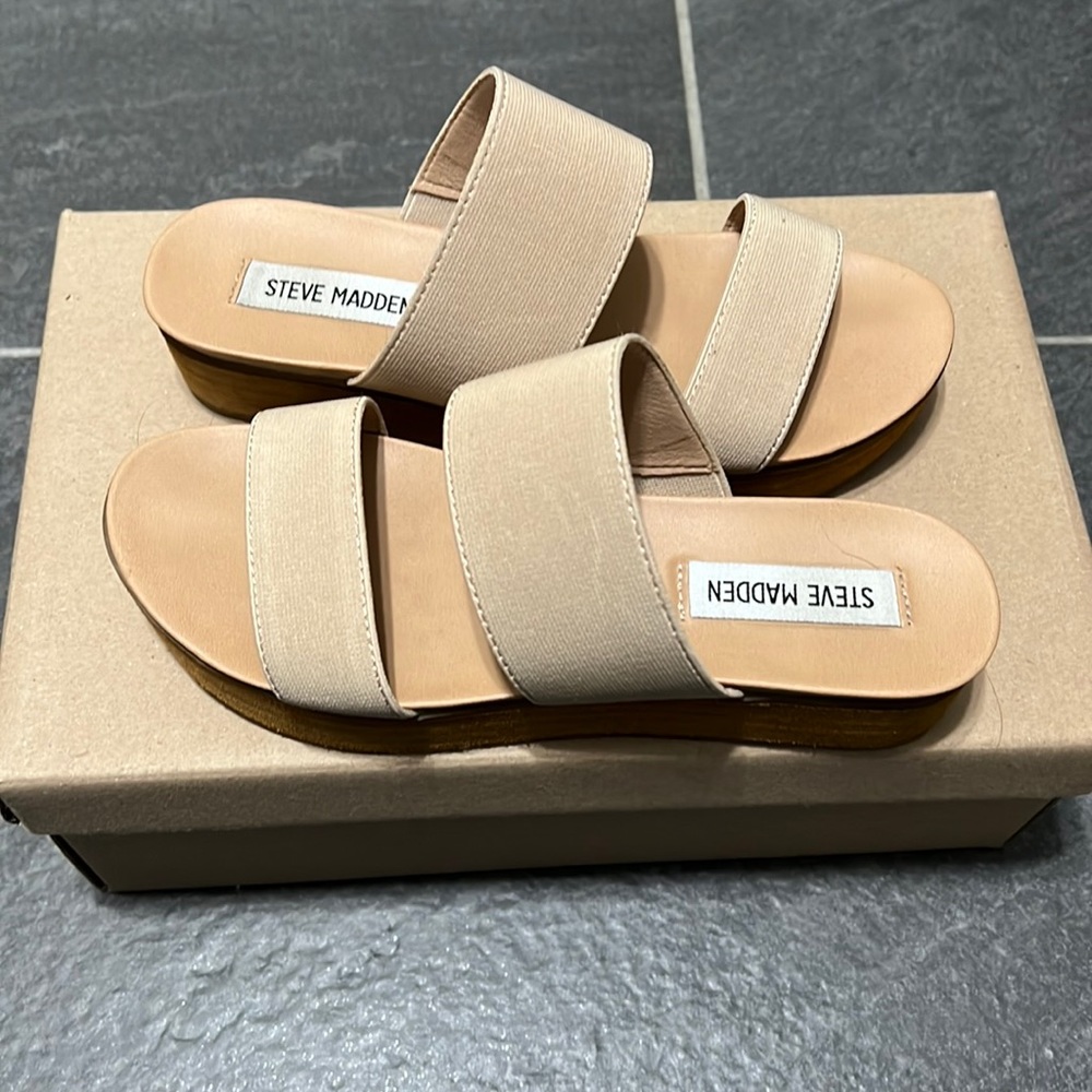 COPY - Steve Madden sandals sz 5